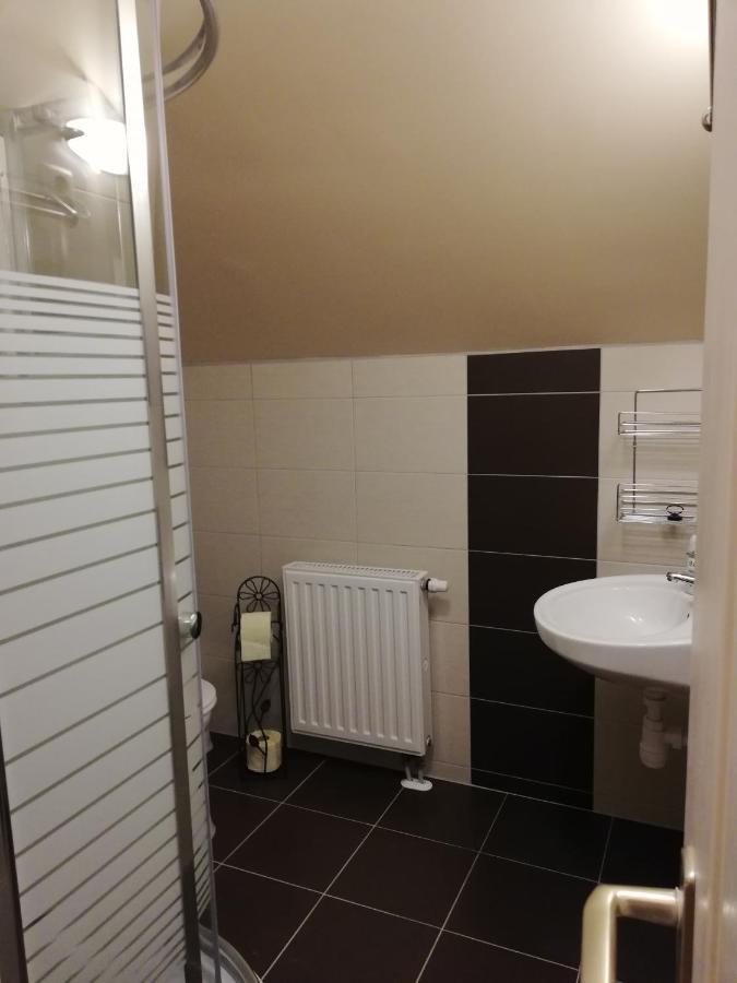 Voelgy Apartman Эгер Экстерьер фото