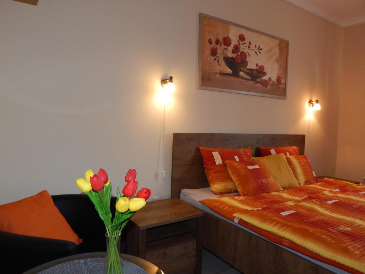 Voelgy Apartman Эгер Экстерьер фото