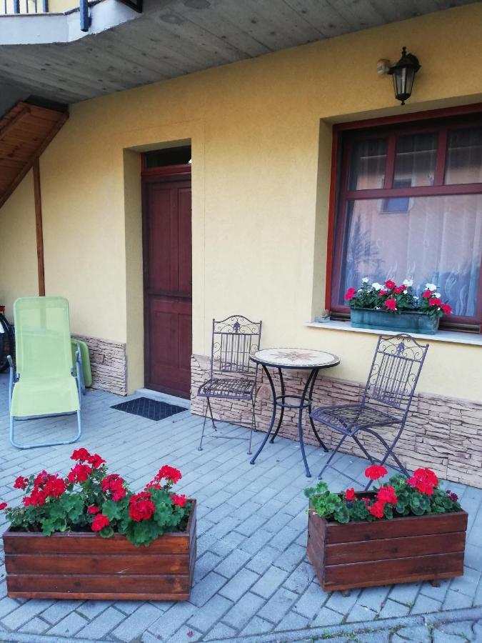 Voelgy Apartman Эгер Экстерьер фото