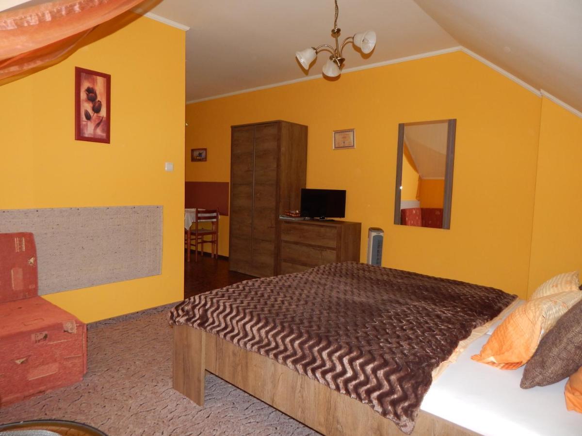 Voelgy Apartman Эгер Экстерьер фото