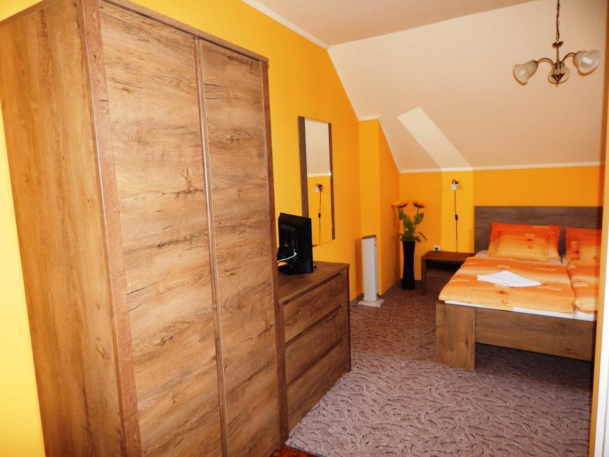 Voelgy Apartman Эгер Экстерьер фото